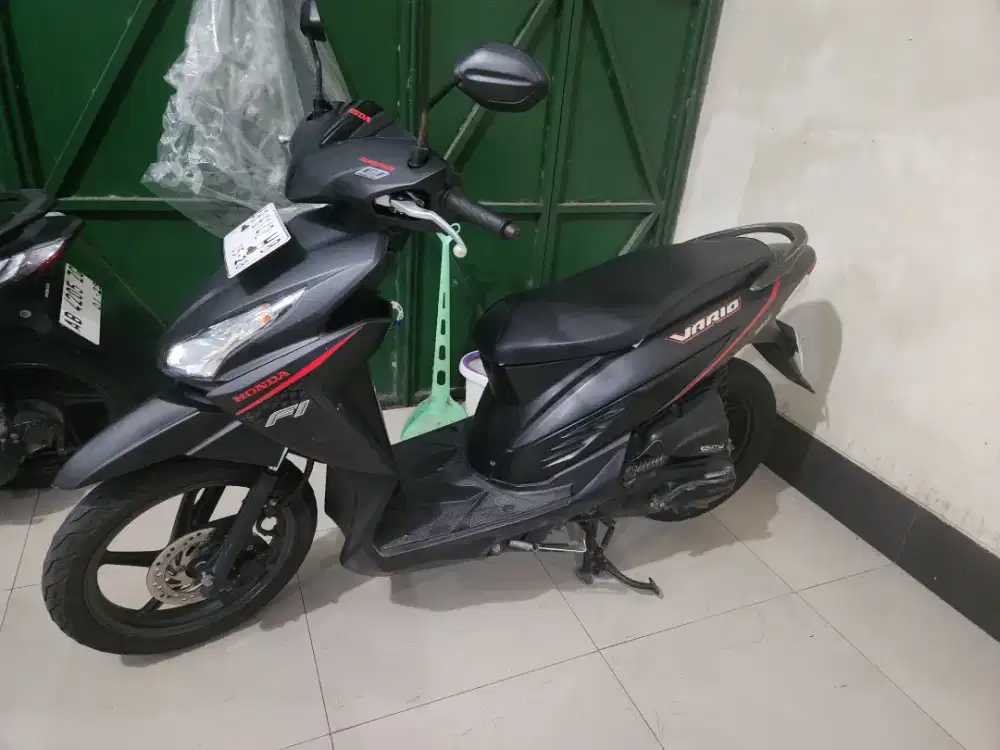Vario 110 esp abu abu 2017 Gbm wonosari tunai // kredit dp800rb