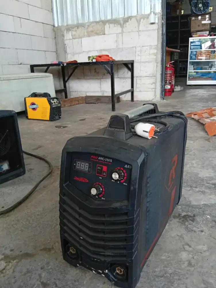 MESIN LAS BEKAS MMA 250A 1 PHASE REDBO PRO BEKAS SMAW STIK LISTRIK