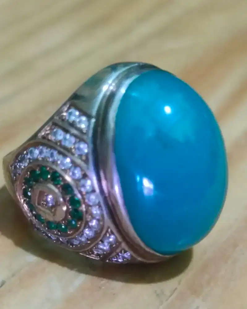 Bacan Majiko HQ 22x16x8 Ring Perak