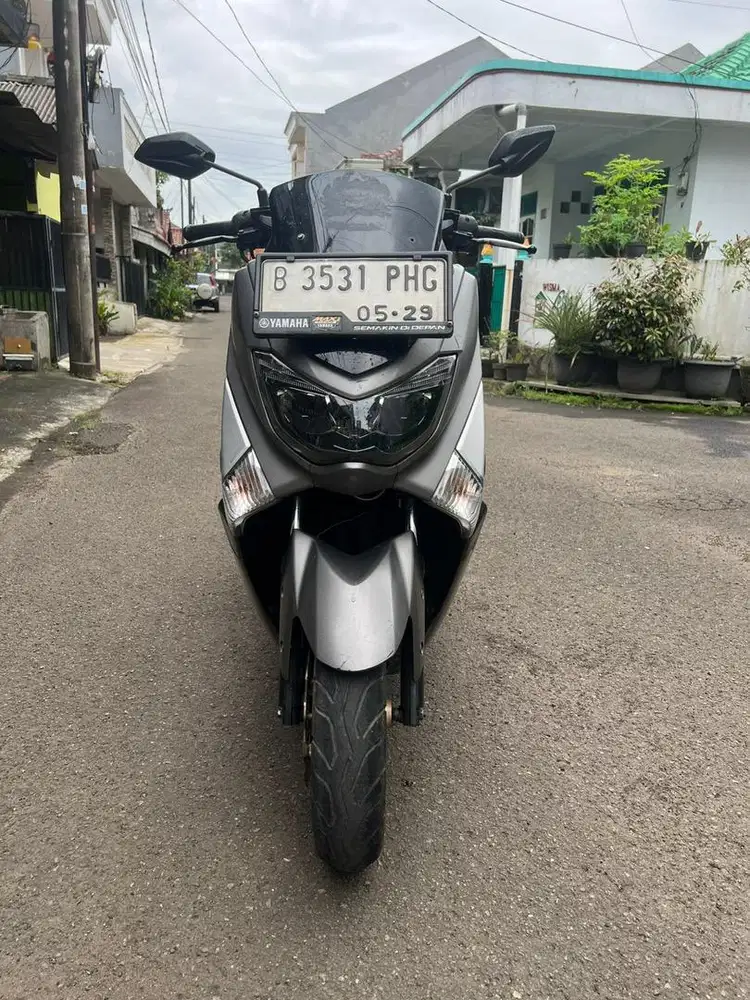 YAMAHA NMAX 2019 ABU-ABU TGN 1 dr BARU KUNCI 2 SURAT FAKTUR LENGKAP