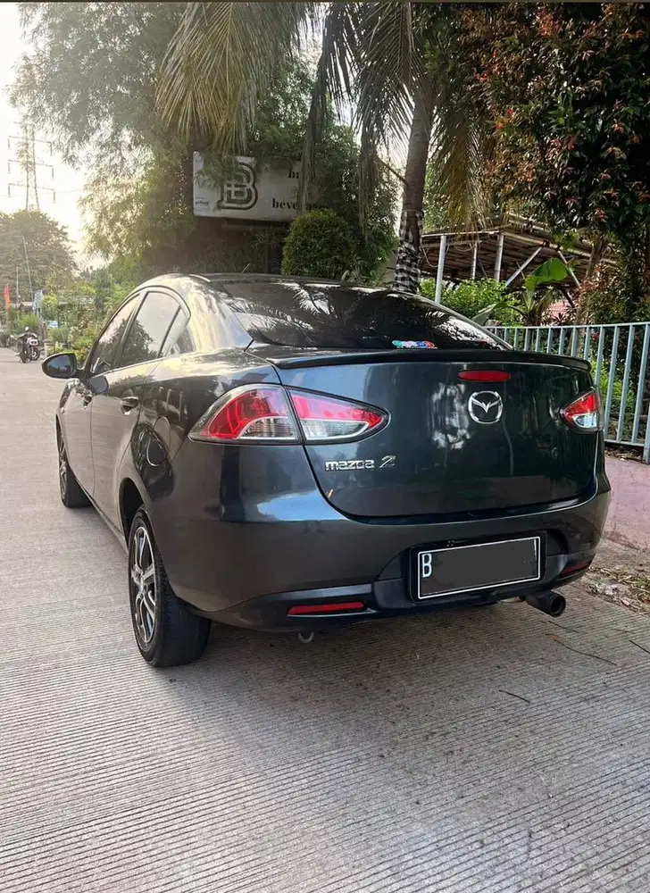 MAZDA 2 R 2011 MATIC GREY FULL ORIGINAL SIAP PAKAI GADA PR