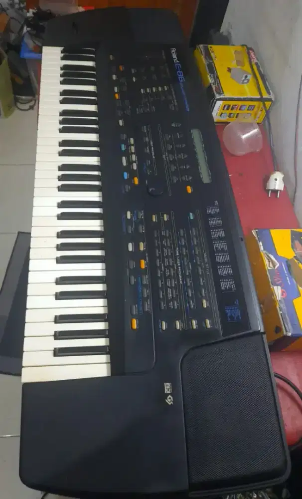 Roland E86 flashdisk legendaris