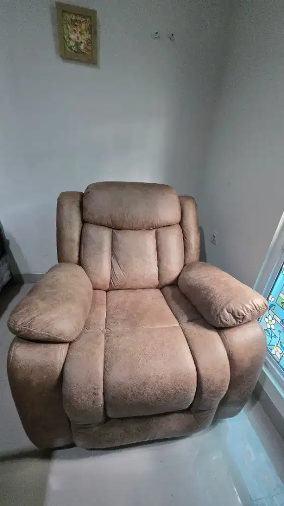 Reclining seat informa