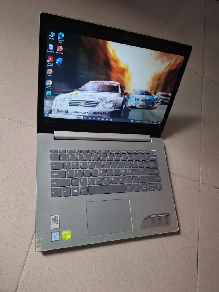 Bismillah dijual laptop lenovo slim core i3 siap pakai