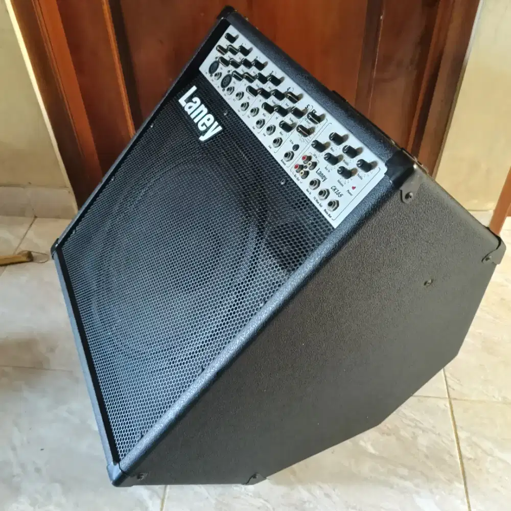 Lanny Made in englandt 15 inc