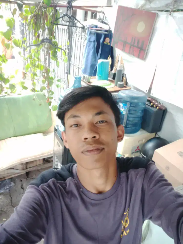 mencari pekerjaan apa aja