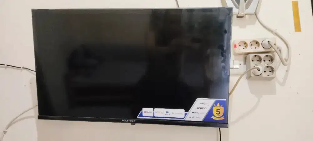 LED ANDROID TV POLYTRON 32