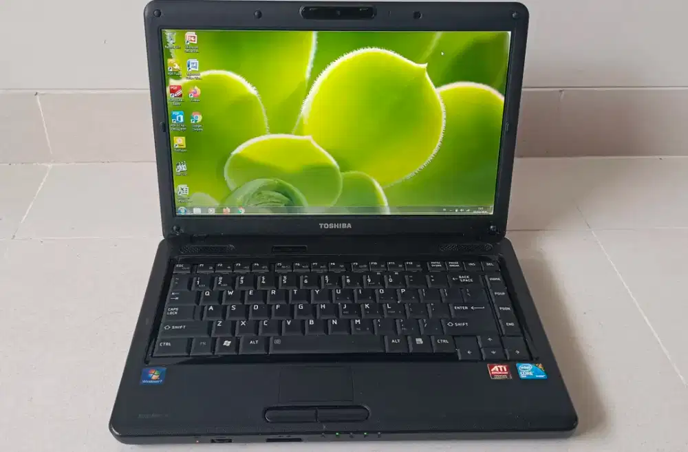 Toshiba L510 RAM 4gb hardisk 250gb baterai awet 3 jam