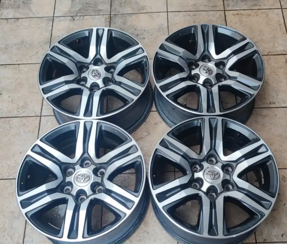 Velg Oem All New Fortuner G / SRZ R. 17