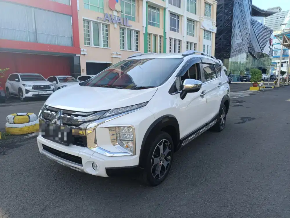 Mitsubishi Xpander Cross AT 2021 pajak pjng km rendah tgn 1 siap pakai