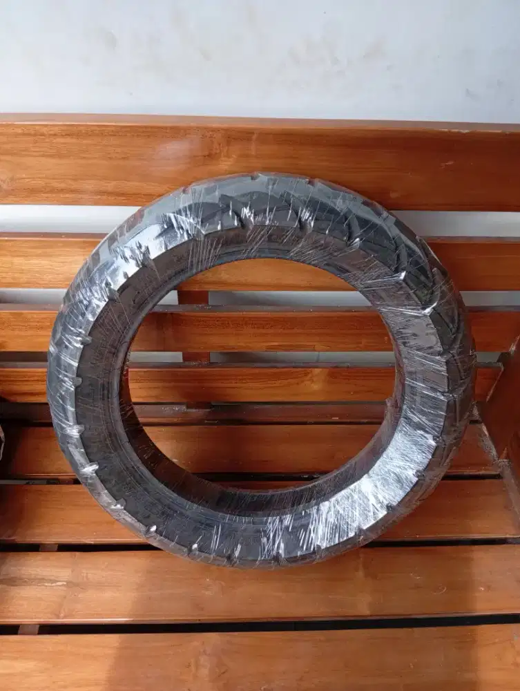 Ban Belakang ADV 160 Original Copotan