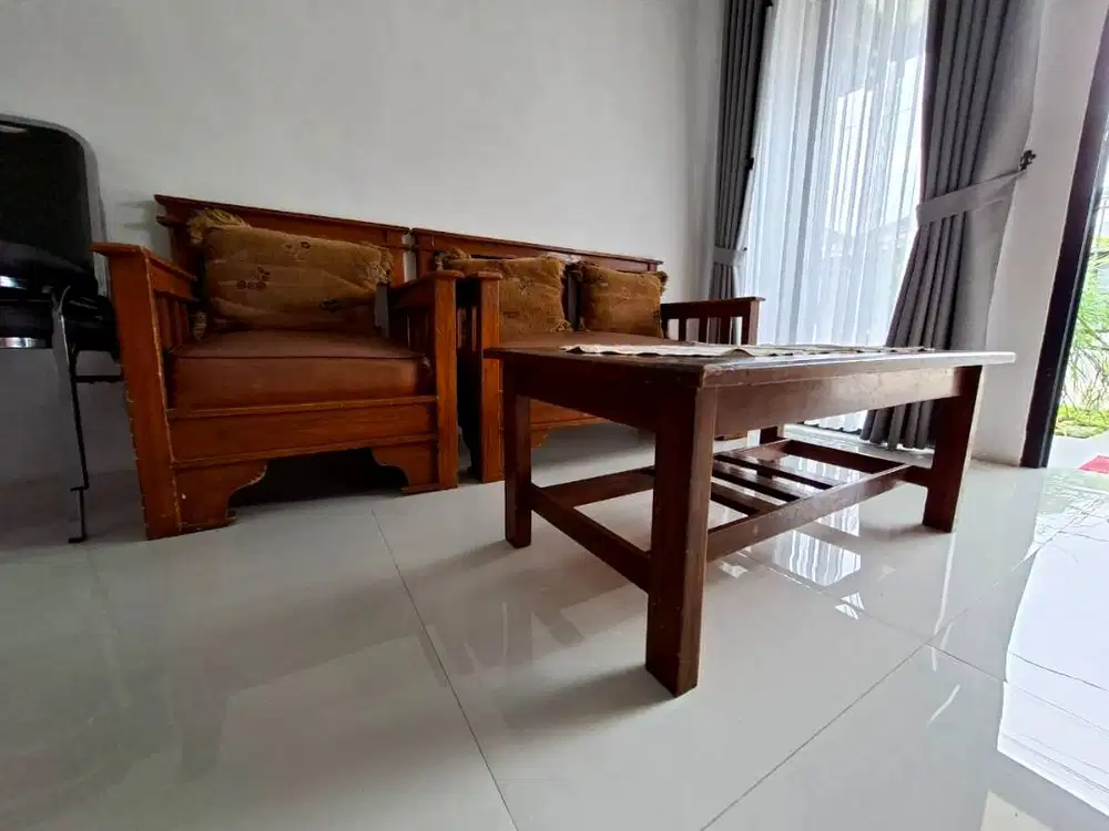 Set Kursi & Meja Kayu Solid Bekas – Murah, Nego sampai Jadi