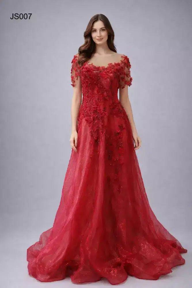 GAUN PESTA PRELOVED WARNA MERAH DENGAN MODEL LENGAN PENDEK