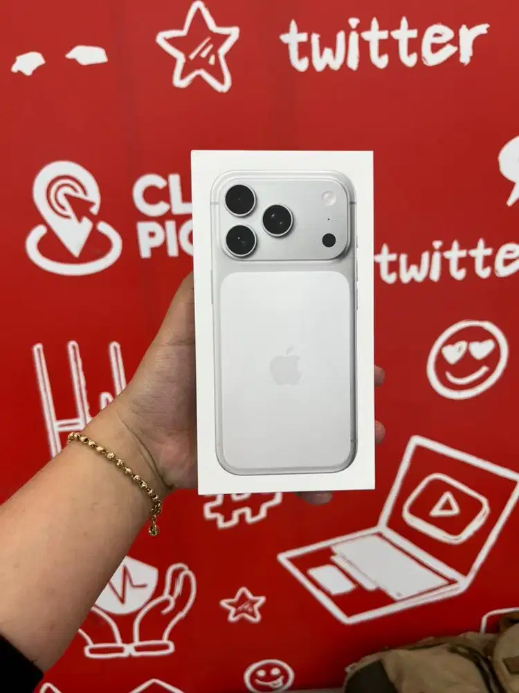 PROMO BUNGA 0% TANPA DP CICILAN IPHONE 17 PRO 256GB NEW GARANSI RESMI