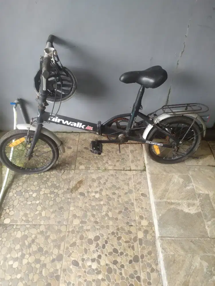 sepeda lipat ace airwalk