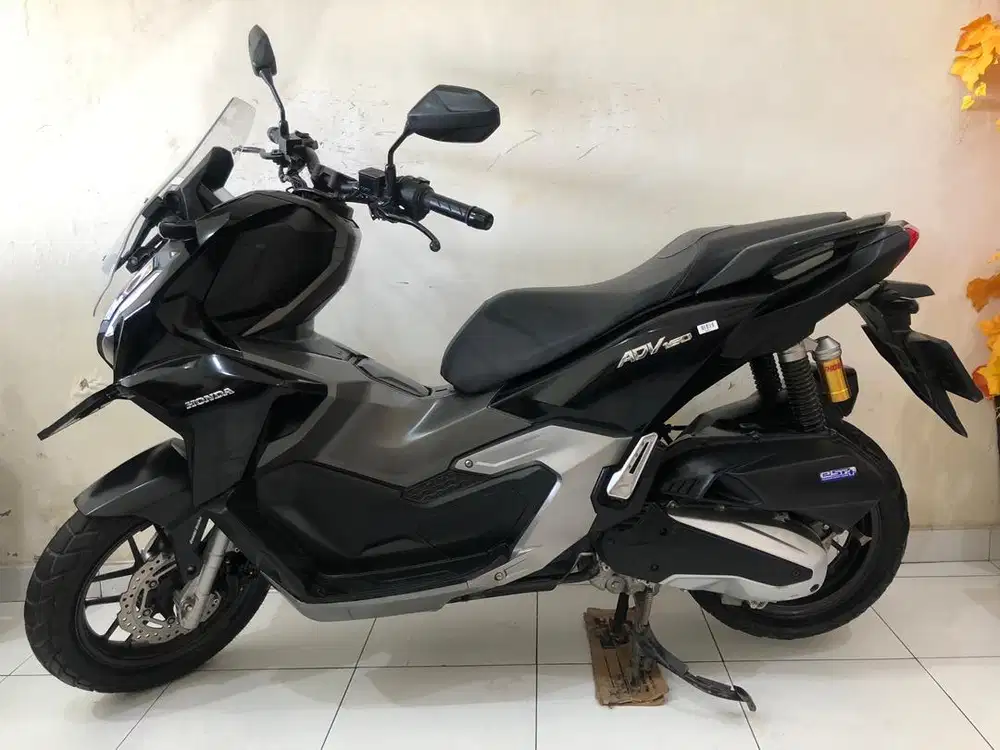 Honda ADV CBS Th.2024 low km 10rb!!
