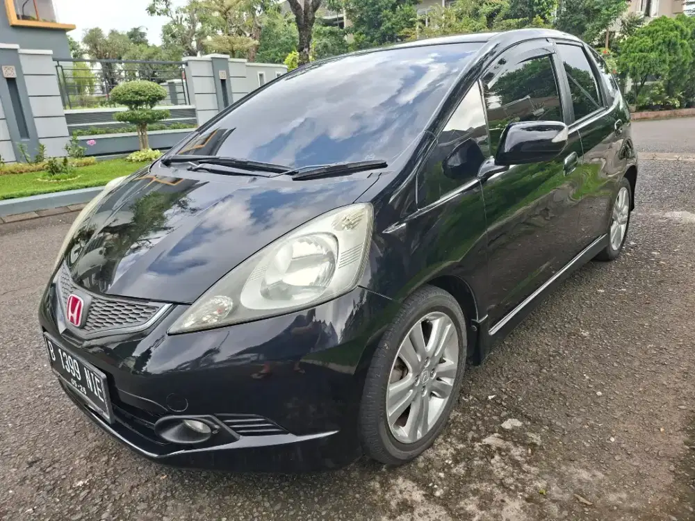 Honda Jazz RS A/T 2010 Pakaian Sendiri Bagus Skl