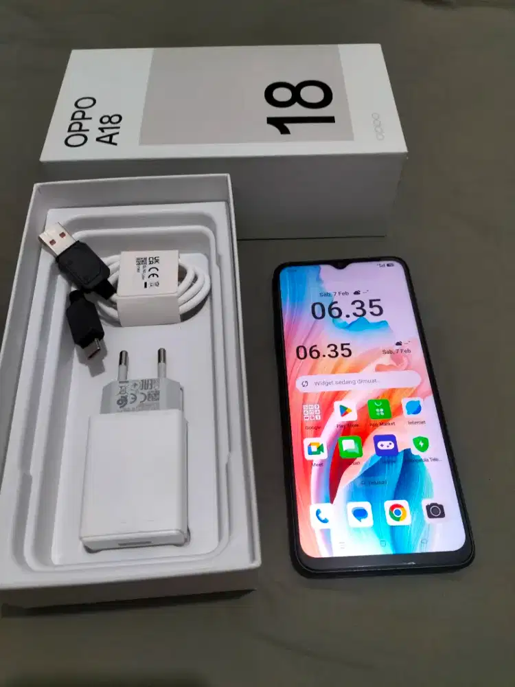 Jual HP Oppo A18 4+4/128 original pemakaian pribadi