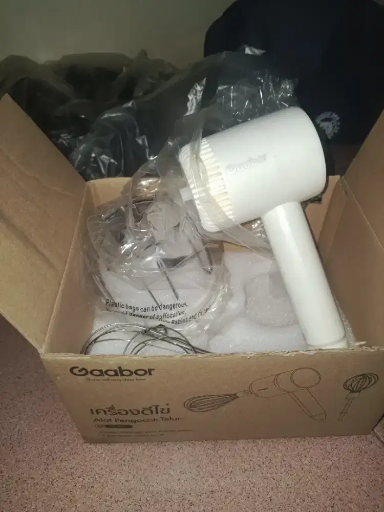 Alat Pengocok Telur - Gaabor Egg Beater