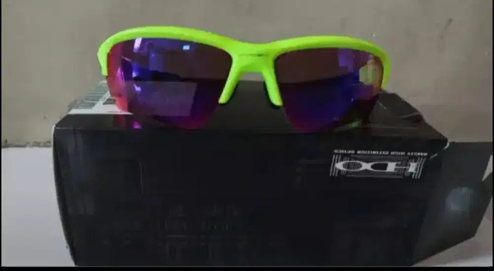 KACAMATA OAKLEY FLAK DRAFT