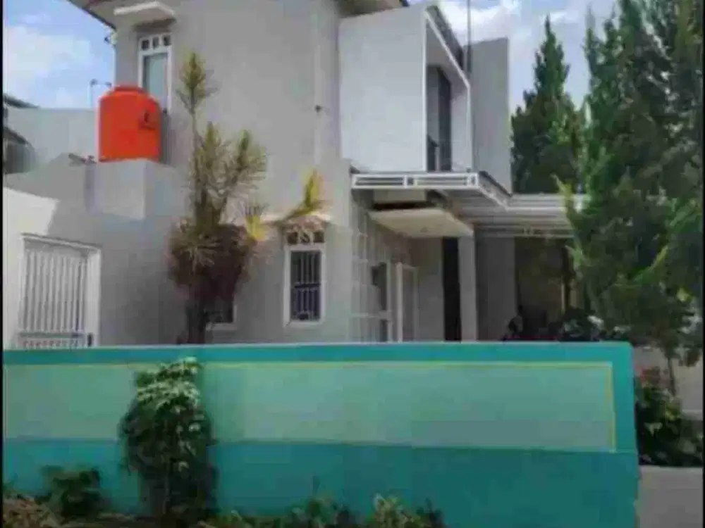 disewakan rumah grand akasia pamulang dekat unpam