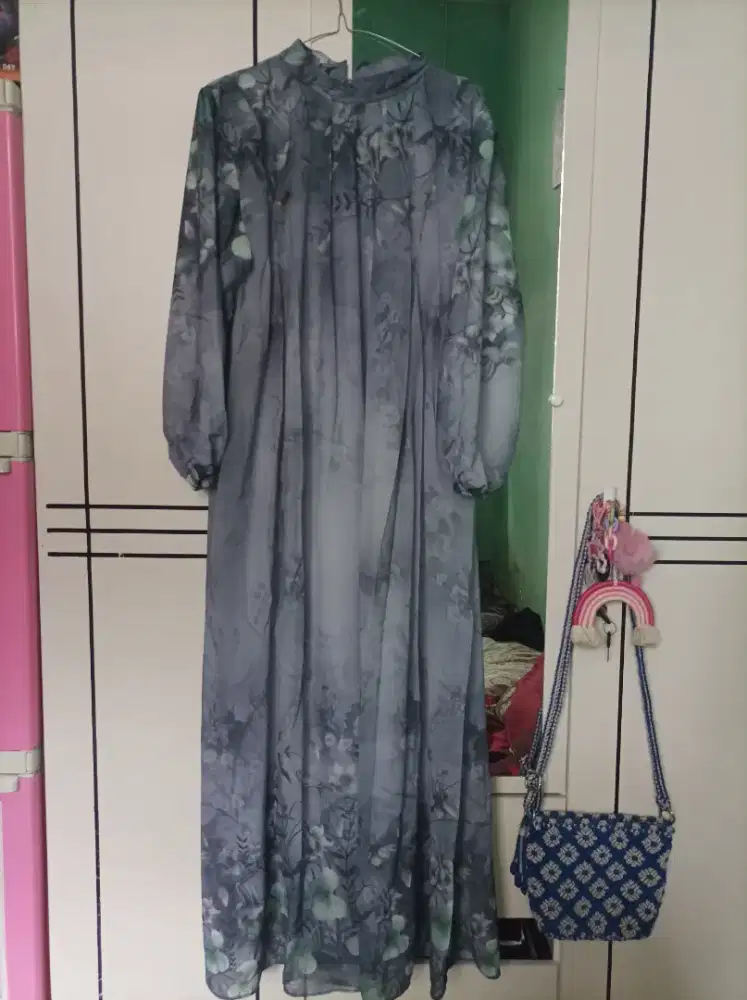 Gamis bahan ceruti