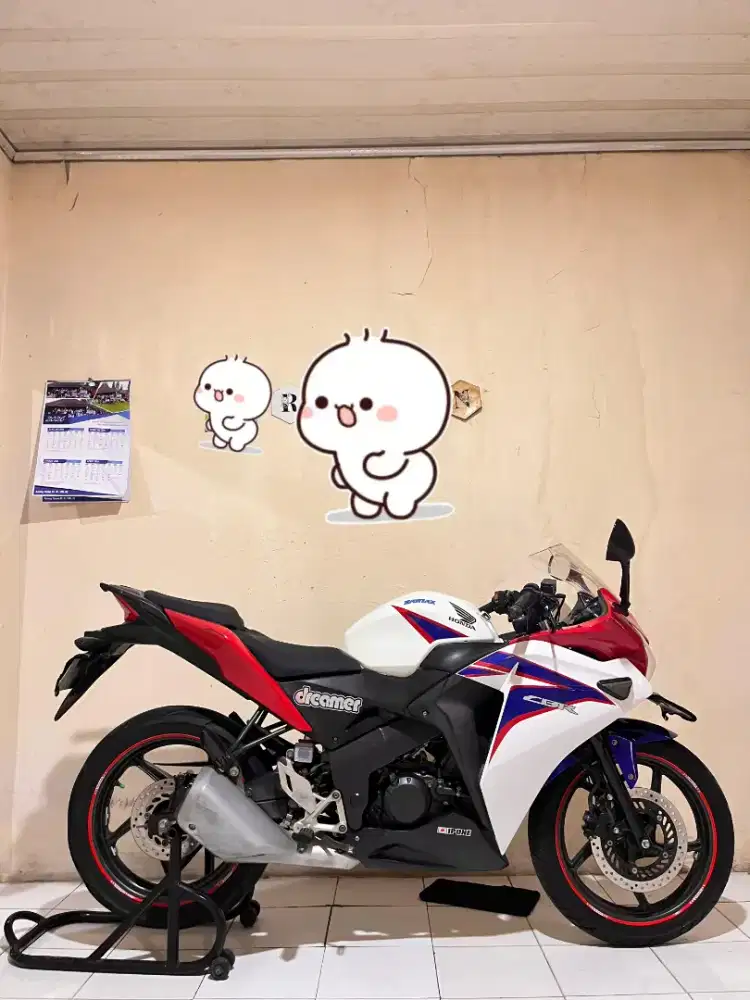 cbr cbu thailand rwb atau tricolor siap pakai