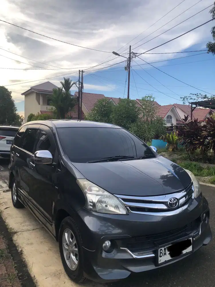 Jual New Avanza G Luxury Matic 1,3 Tahun 2014