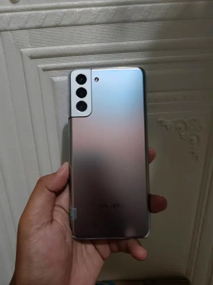 Samsung S21 Plus minus