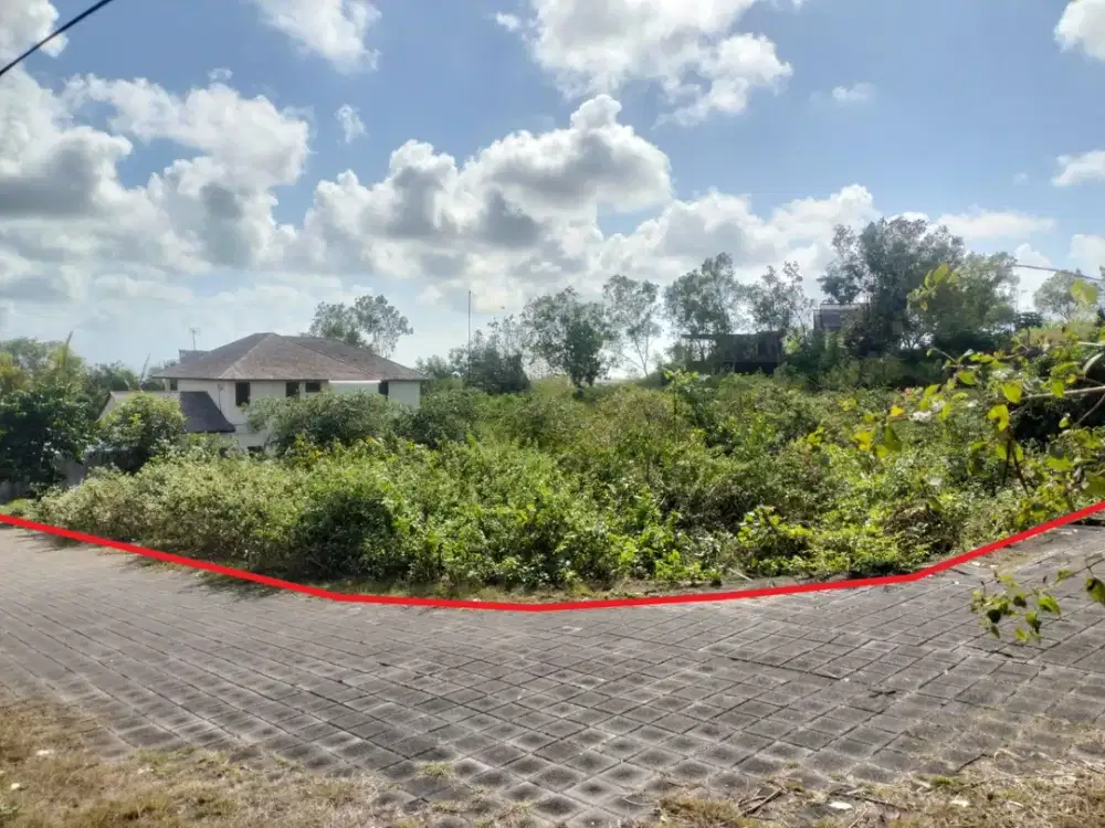 Prime Land For Sale In Ungasan, Suitable For Residential House Or Villa, Quiet And Peacefull Environment With Good Access, Close to Uluwatu