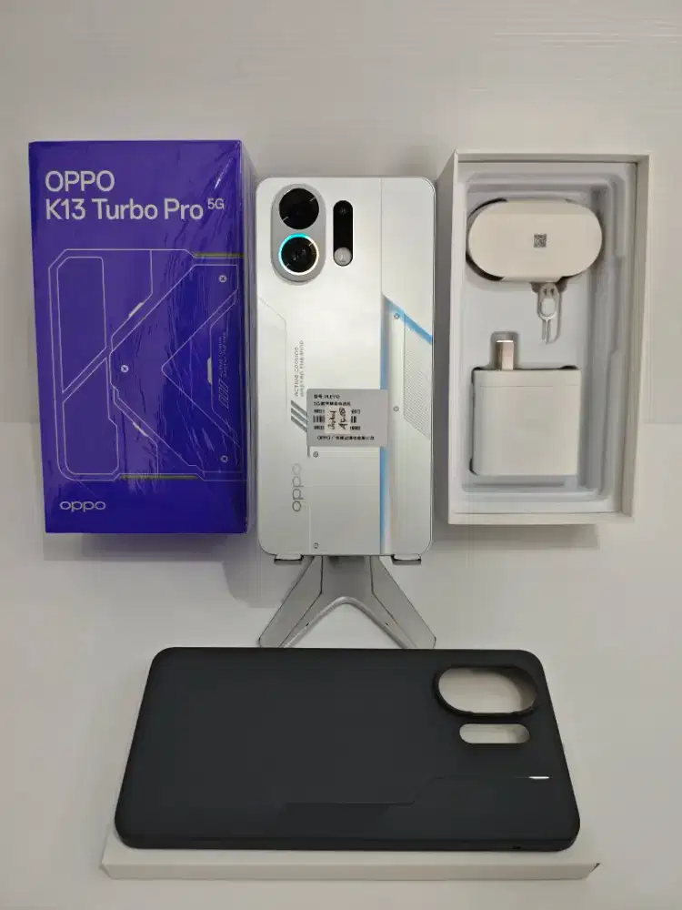 Oppo K13 Turbo Pro 12/256 Gb Likenew 99% Baru sebulan cukai bs TT/BT