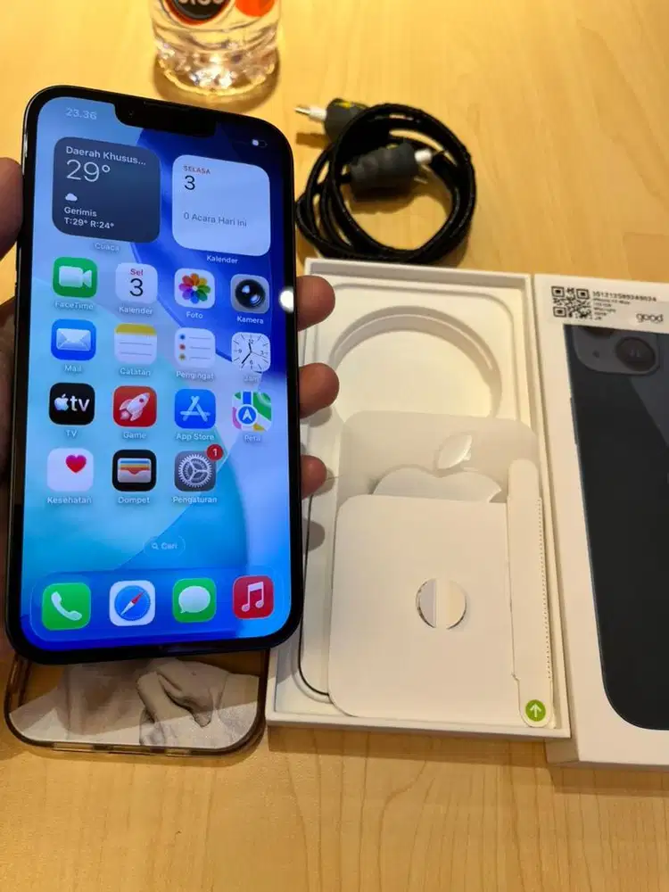 iPhone 13 128 GB Midnight Garansi ON IBox