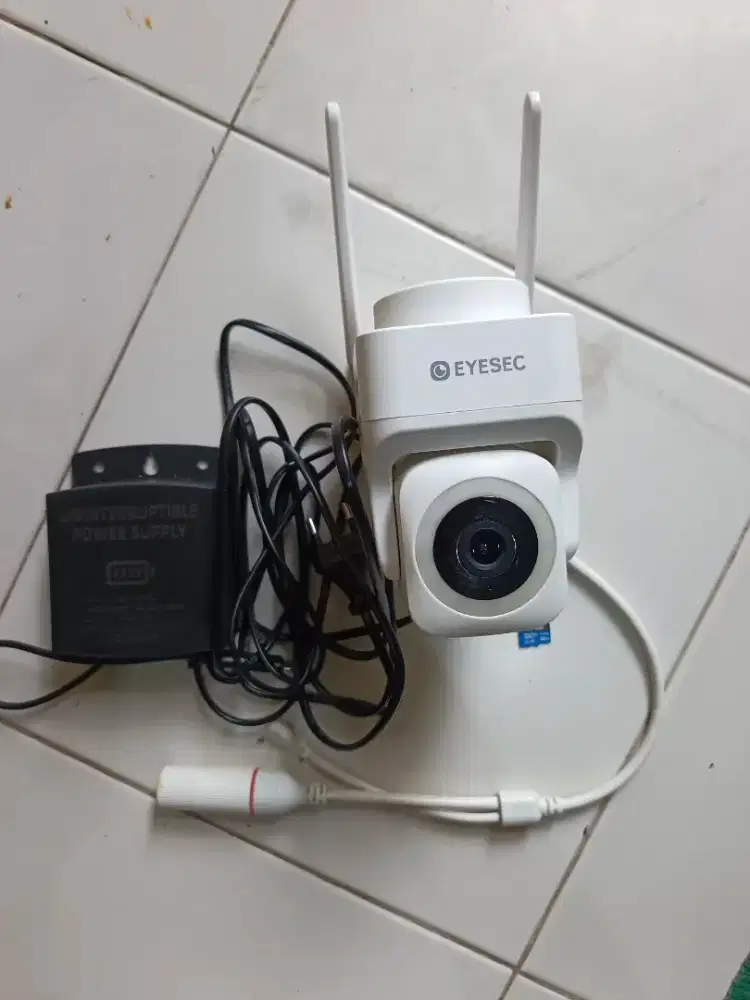 cctv eyesec es07 4mp onvif,ups,32gb lexar