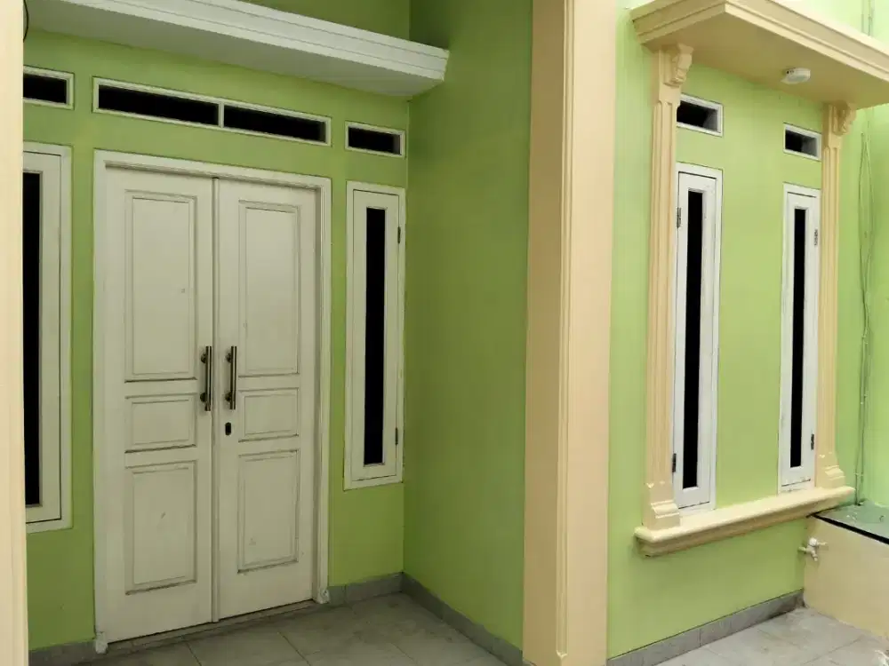 Rumah dikontrakan  21.000.000/thn