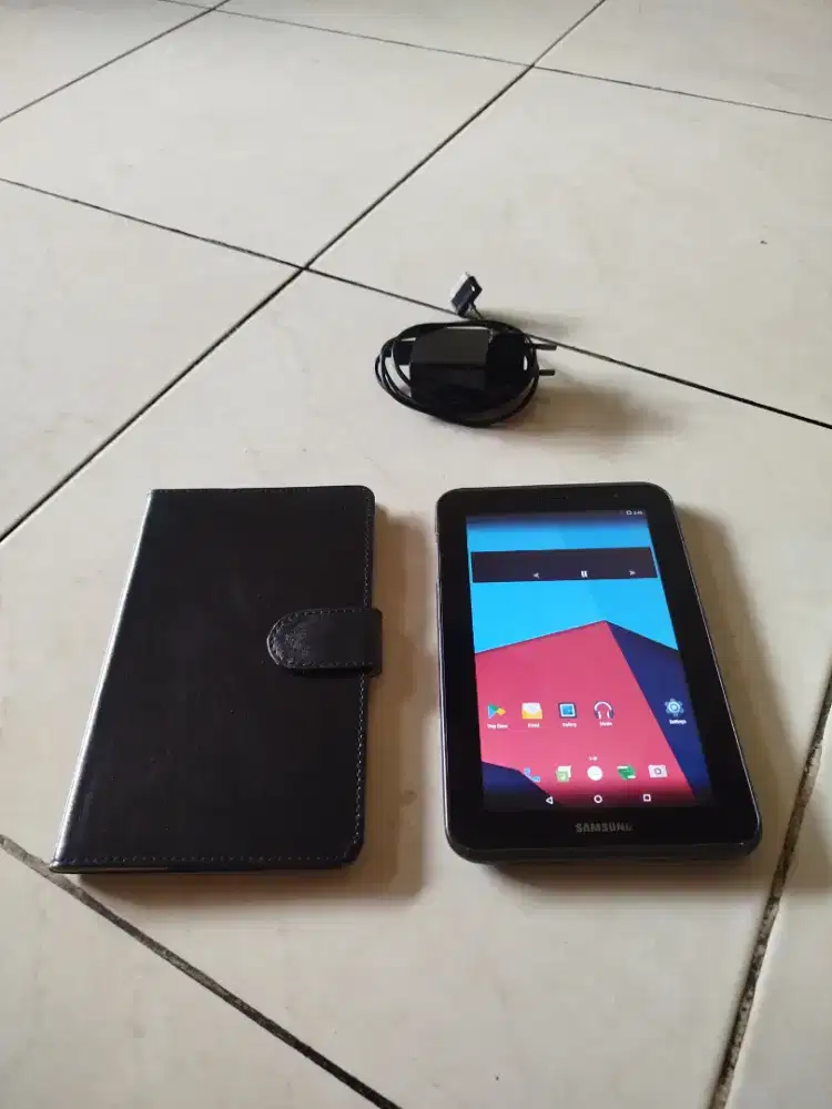Samsung galaxy tab 2 layar 7in P3100 normal bisa download apa aja