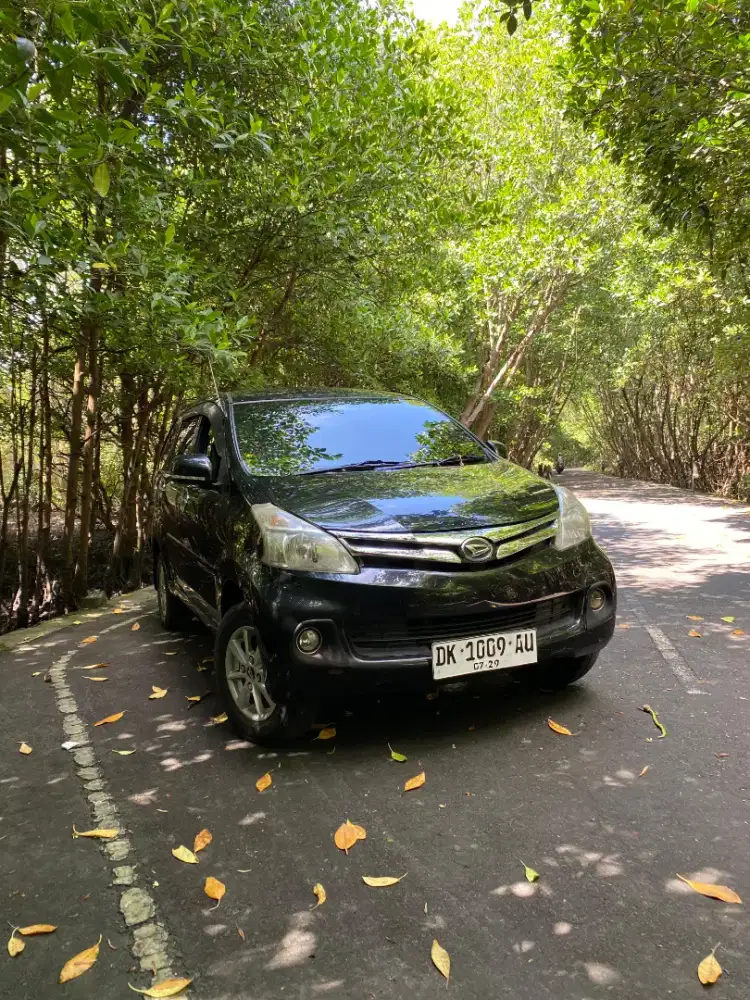 Daihatsu Xenia R Tahun 2012 Otomatis Pajak Hidup Lengkap DP 8 JT