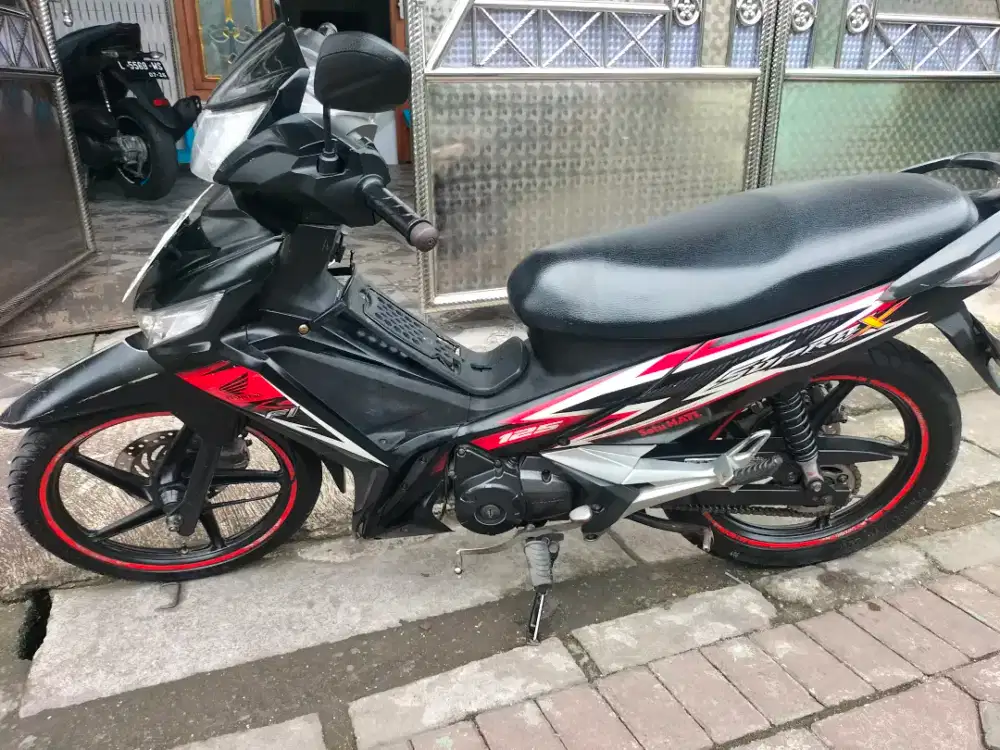 Honda Supra 125 CC 2014 tgn 1 ors mesin segell PJK aman lkp