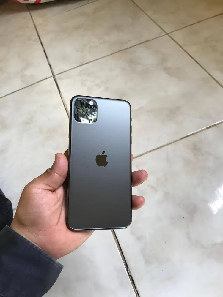 Iphone 11 Pro Max 64 GB , Inter (Wifi Only)