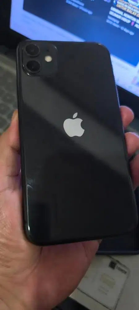Jual Iphone 11 64GB ex Erafone / ibox