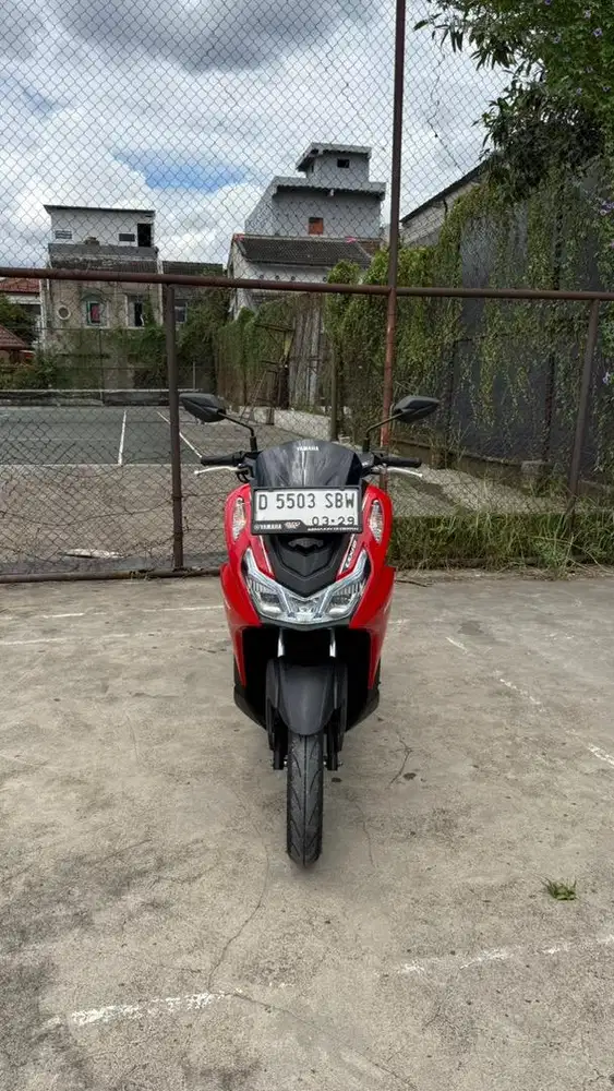 DIJUAL CEPAT YAMAHA LEXI 155 2024 LOW KM