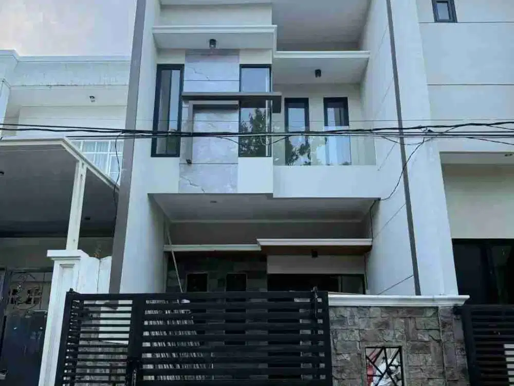 Baru Gress‼️Rumah Mulyosari Row Jalan Lebar one Gate