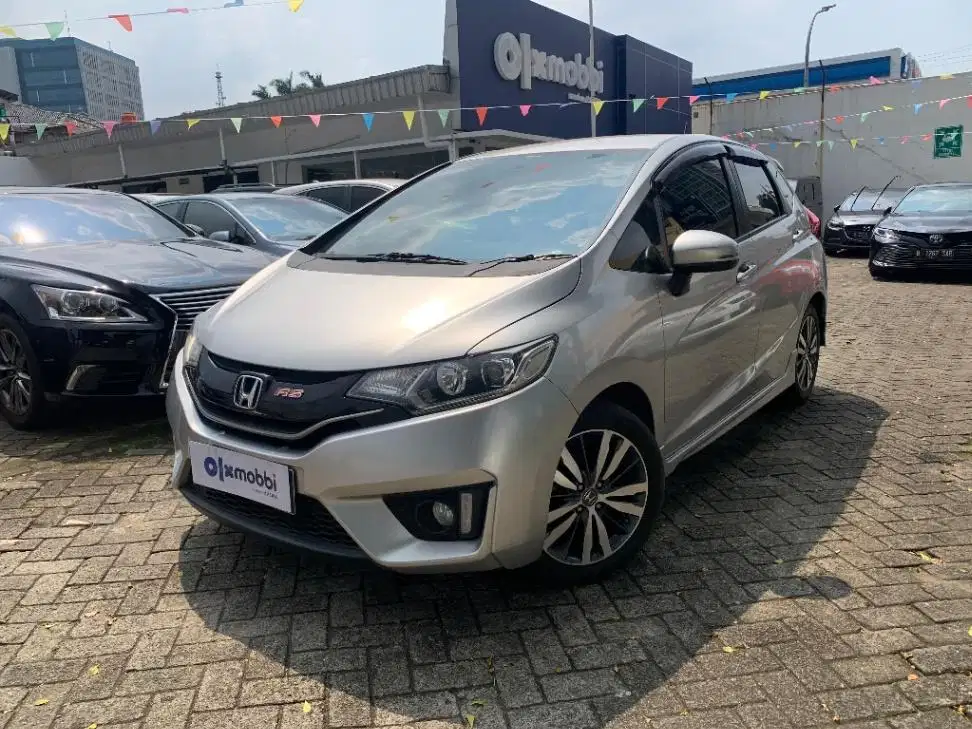 DP MURAH Honda Jazz 1.5 RS Bensin-MT 2015 Abu C7HFD