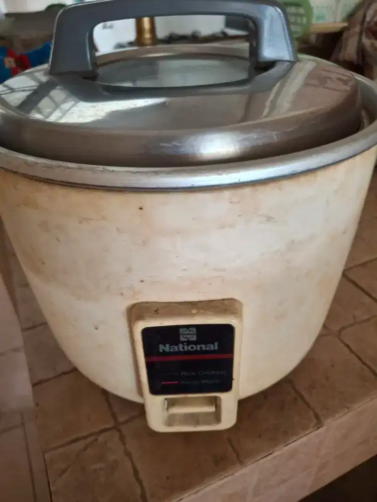 National rice cooker