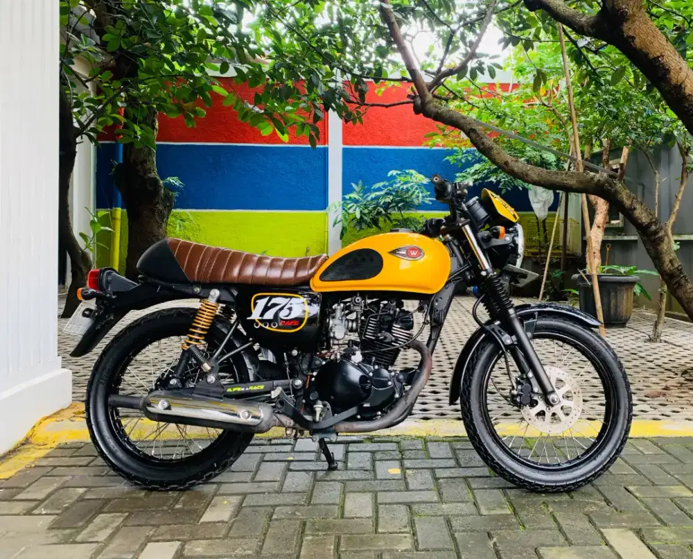 Kawasaki w175 cafe 2019