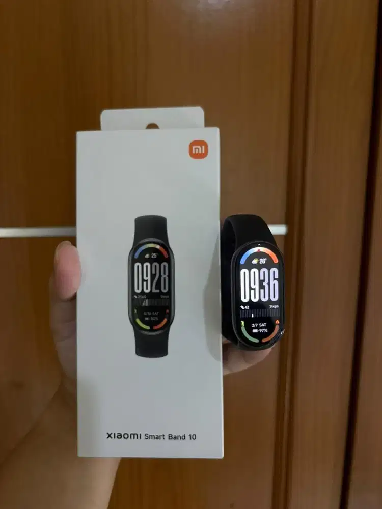 Preloved Xiaomi mi band 10 - like new baru sebulan