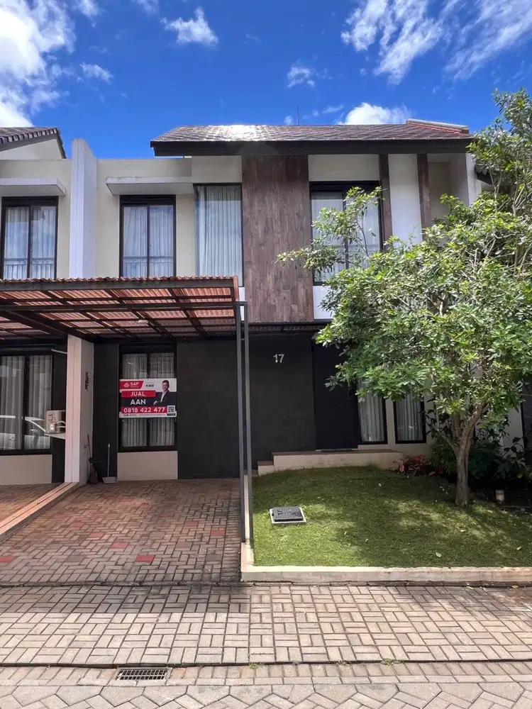 Dijual Rumah Cantik Terawat di Kota Baru Parahyangan