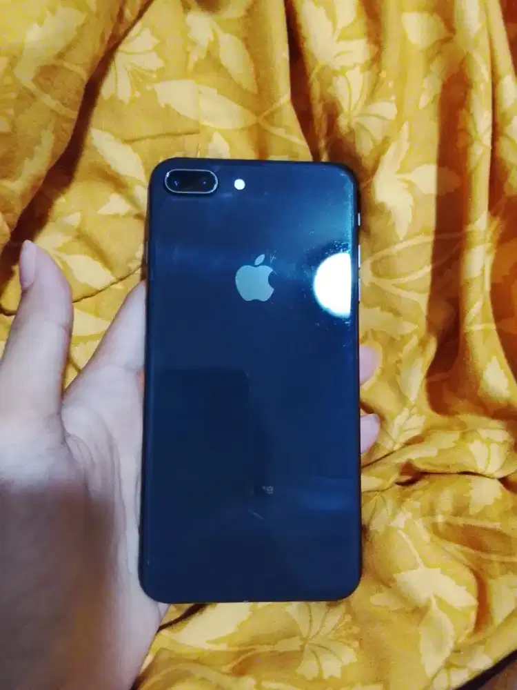 Jual iPhone 8 Plus Minusan