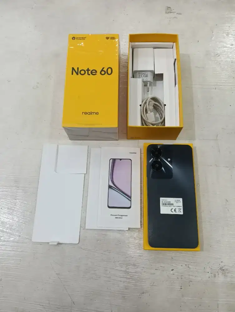 Realme Note 60 4/128 second siap pakai