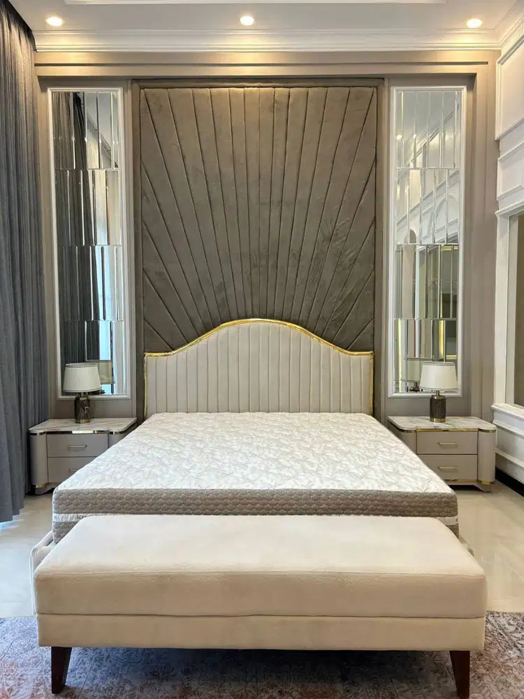 Backdrop / Headboard Modern Luxury \ Custom