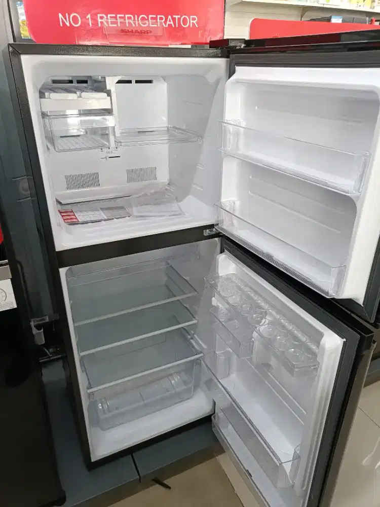 Kredit Kredivo Kulkas Sharp 187L bunga 0 Tanpa Dp